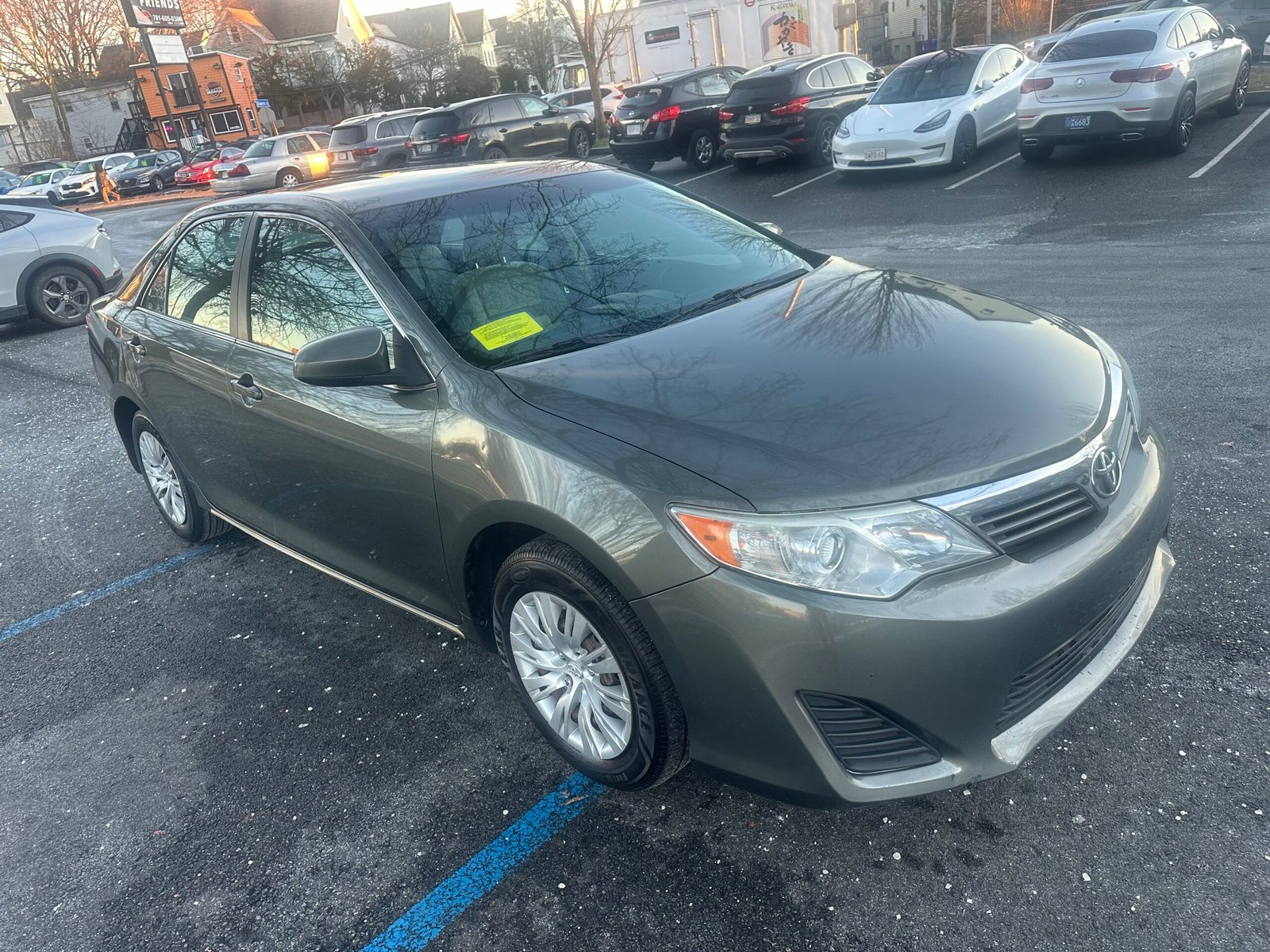2013 Toyota Camry LE - Photo 8