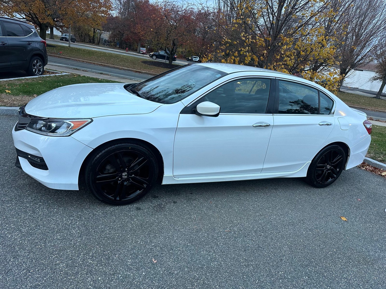 2017 Honda Accord Sport SE - Photo 8